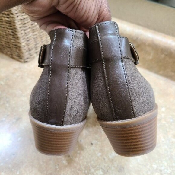 Vionic Millie Brown Suede Orthotic Ankle Boots Shoes Size 9 - Picture 11 of 11